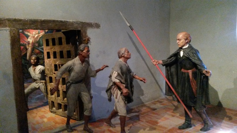 Father Hidalgo freeing the imprisoned slaves.